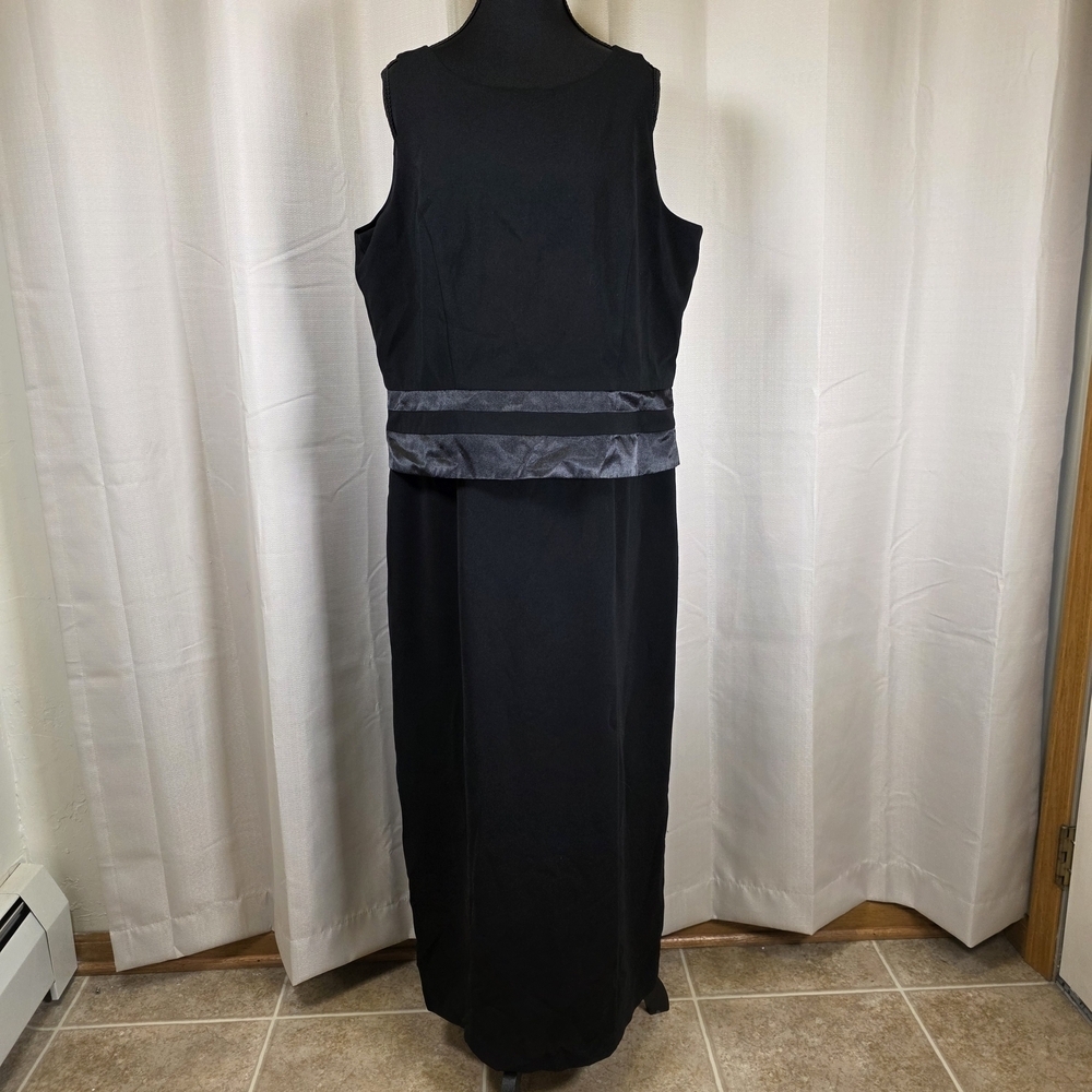 AGB Black Maxi Dress Size 16 Minimalist Formal Sleeveless 90s